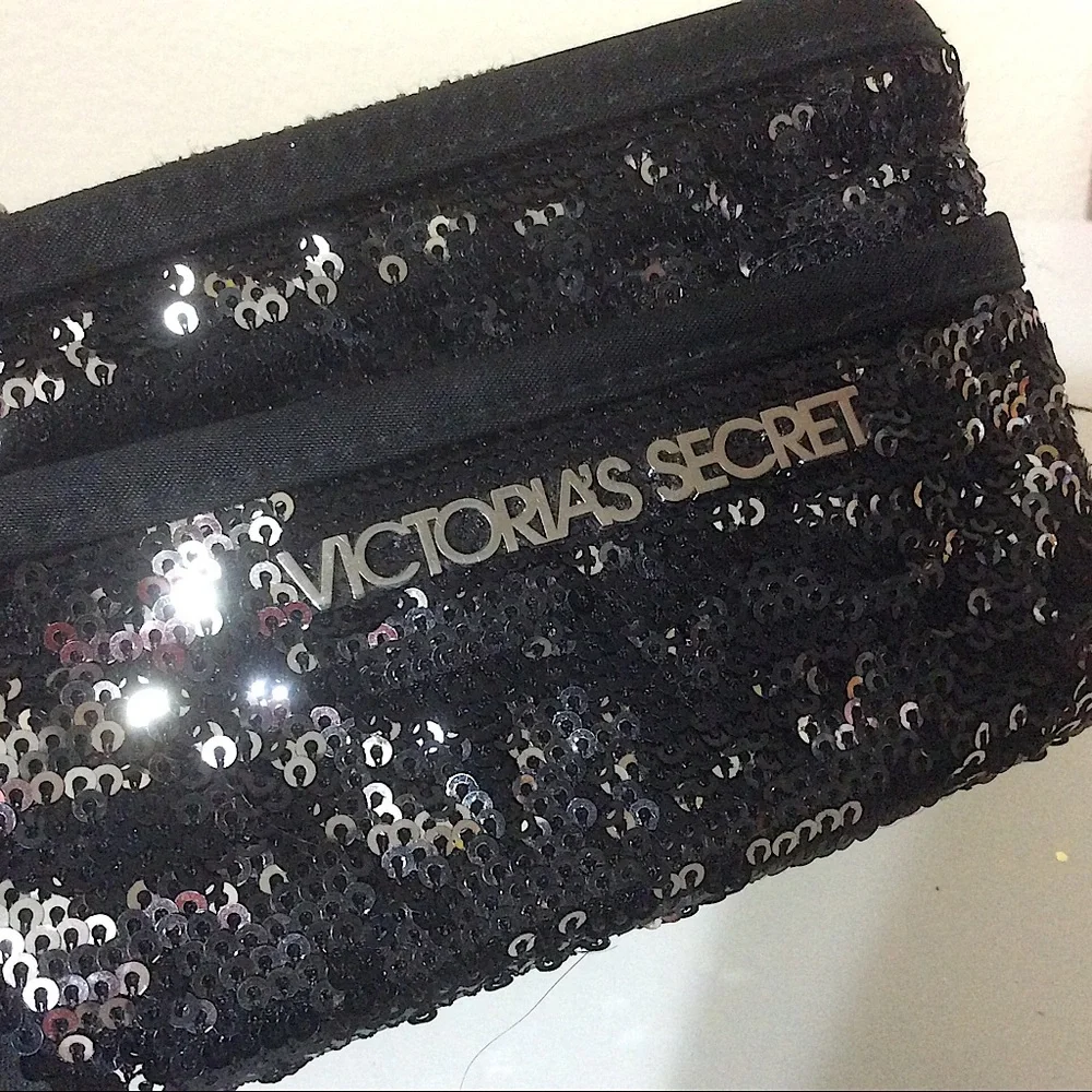 Victoria’s Secret Keychain Sequin Wallet Black